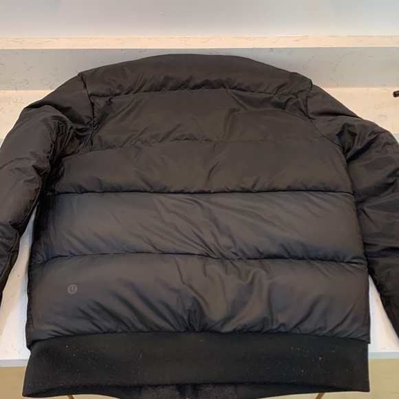 lululemon Roam Far Wool Bomber size 6 - Picture 2 of 5